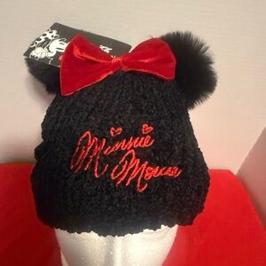 Minnie Mouse Red Bow Chenille Yarn Faux Fur Pom Beanie